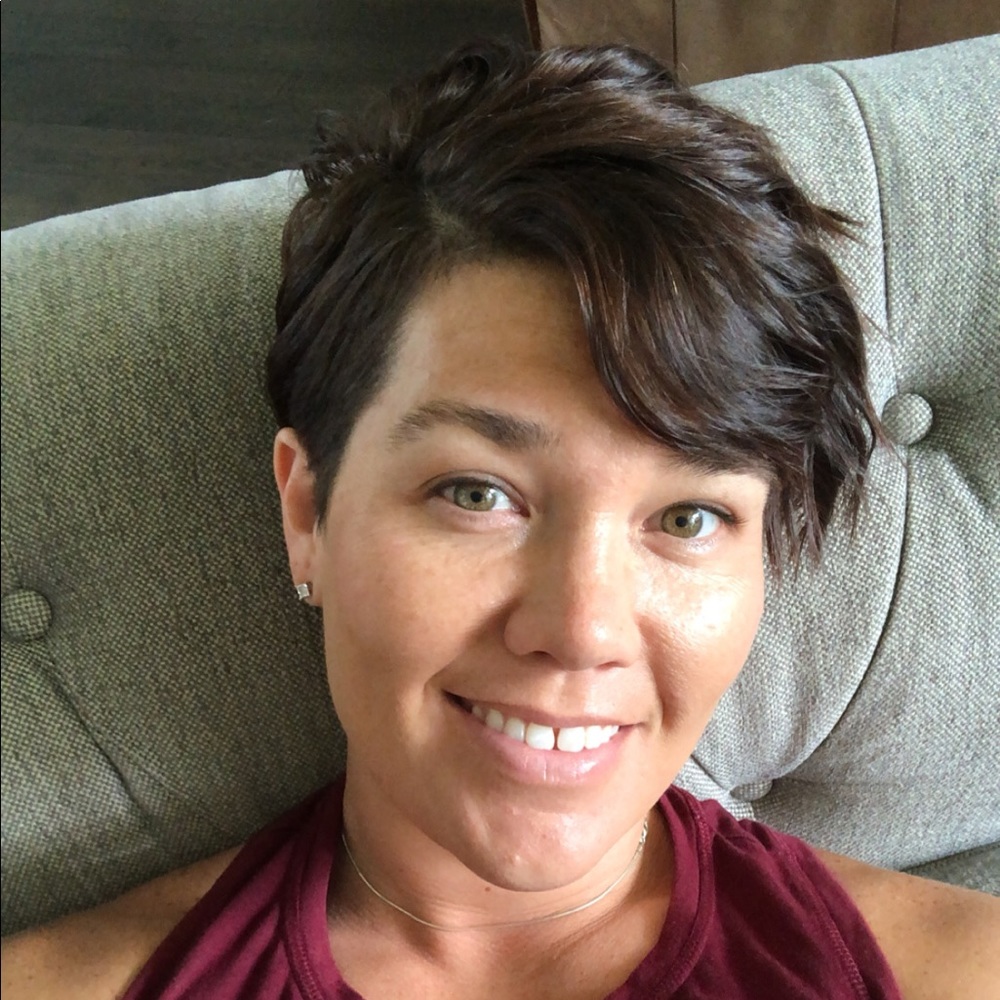 Meet your Posher, Tina